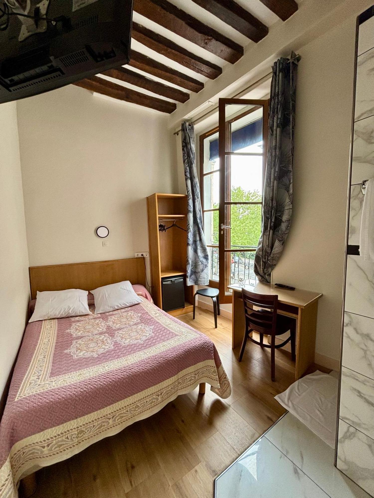 פריז Hotel Des Fontaines מראה חיצוני תמונה