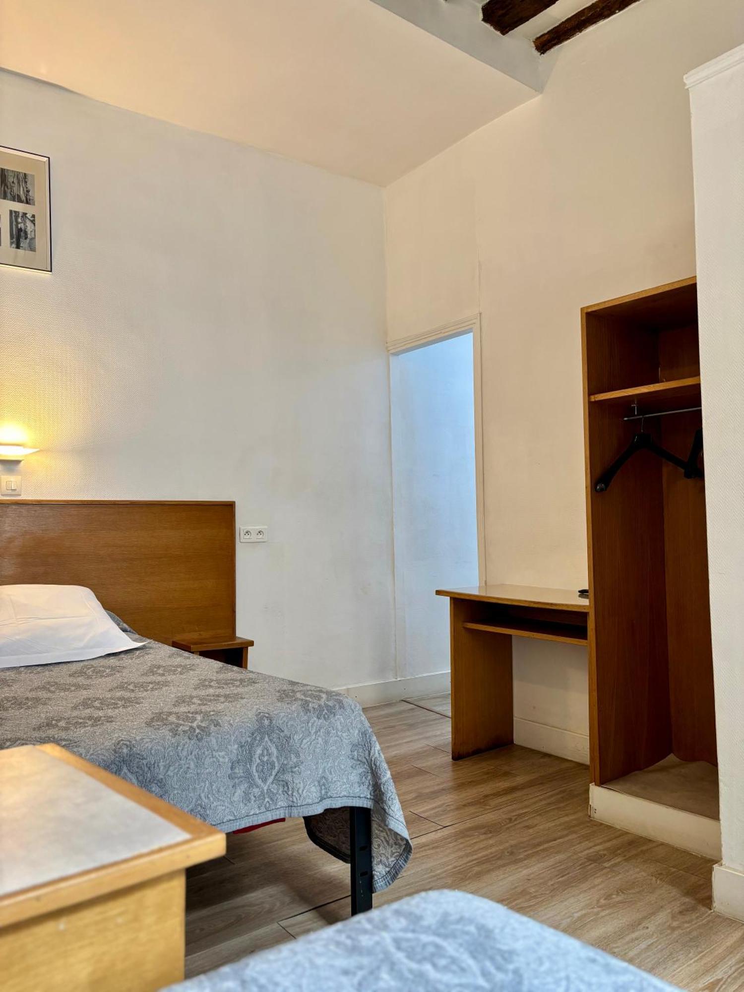 פריז Hotel Des Fontaines מראה חיצוני תמונה
