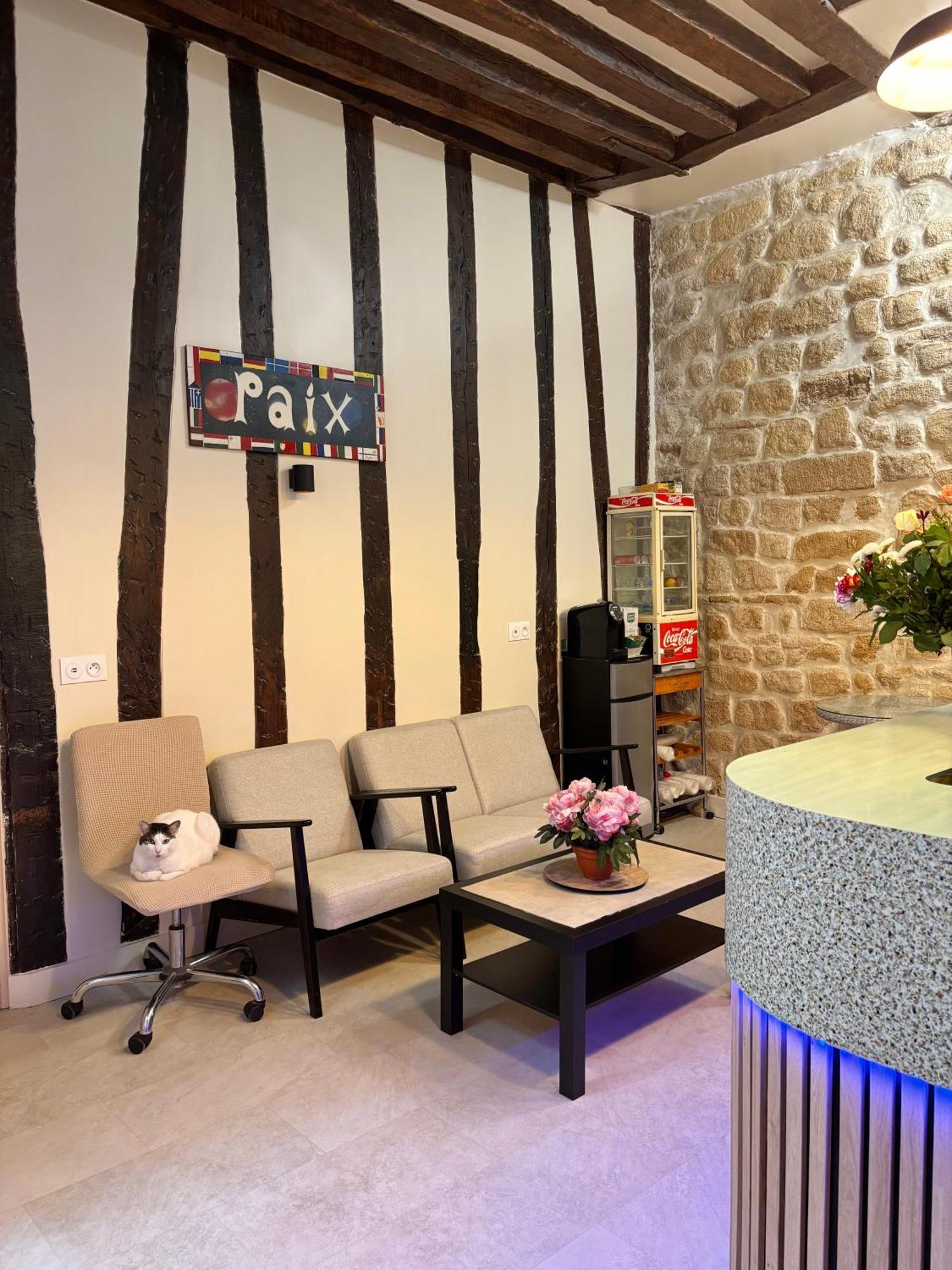 פריז Hotel Des Fontaines מראה חיצוני תמונה