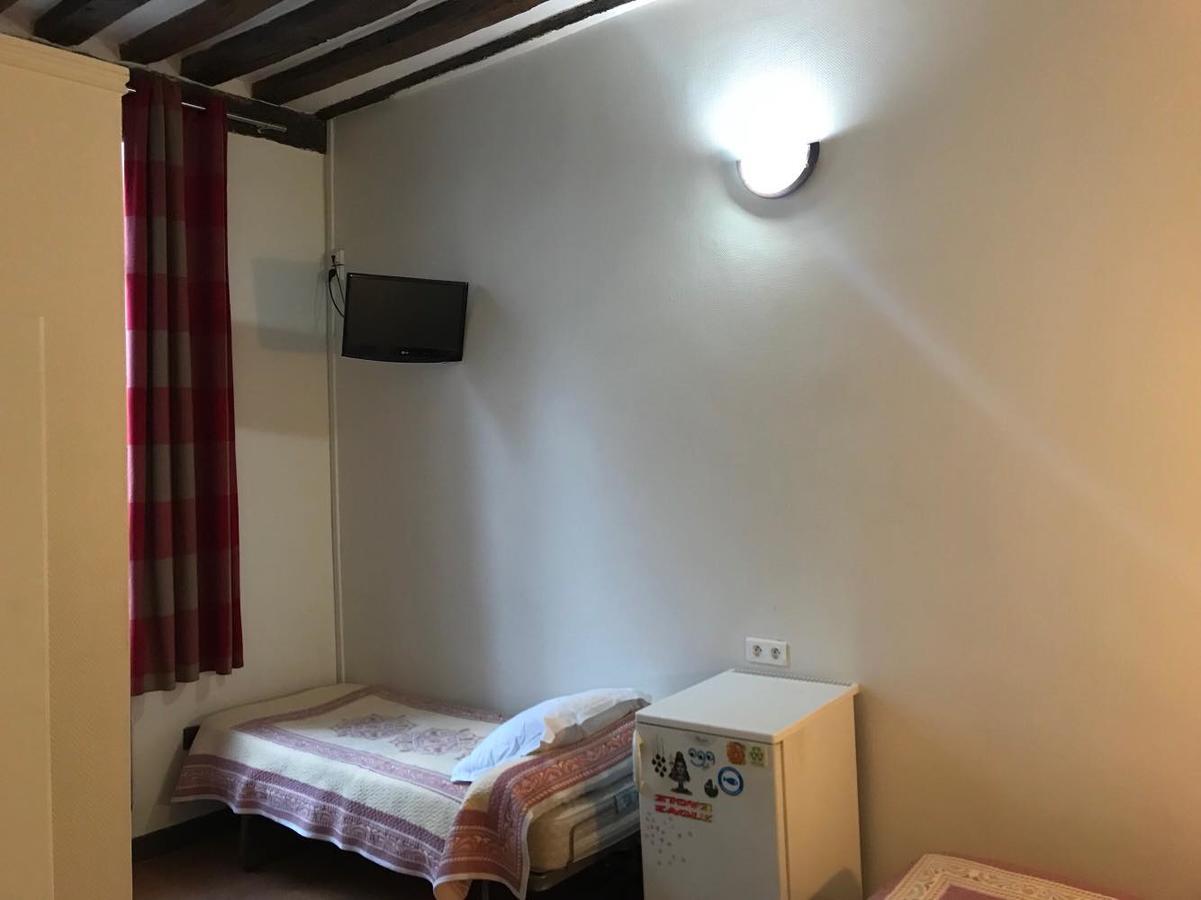 פריז Hotel Des Fontaines מראה חיצוני תמונה